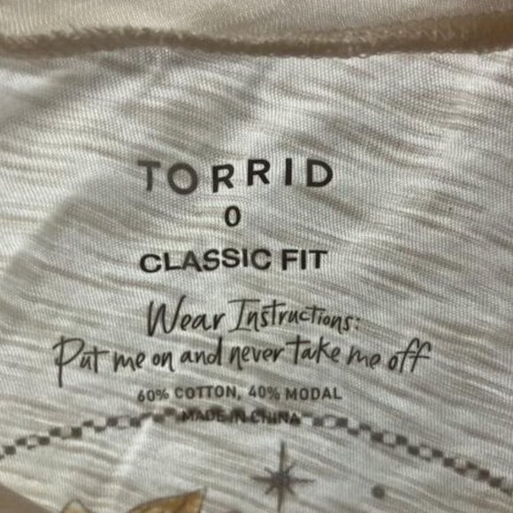 Torrid Lightweight Floral Oversized Shirt - Picture 6 of 6